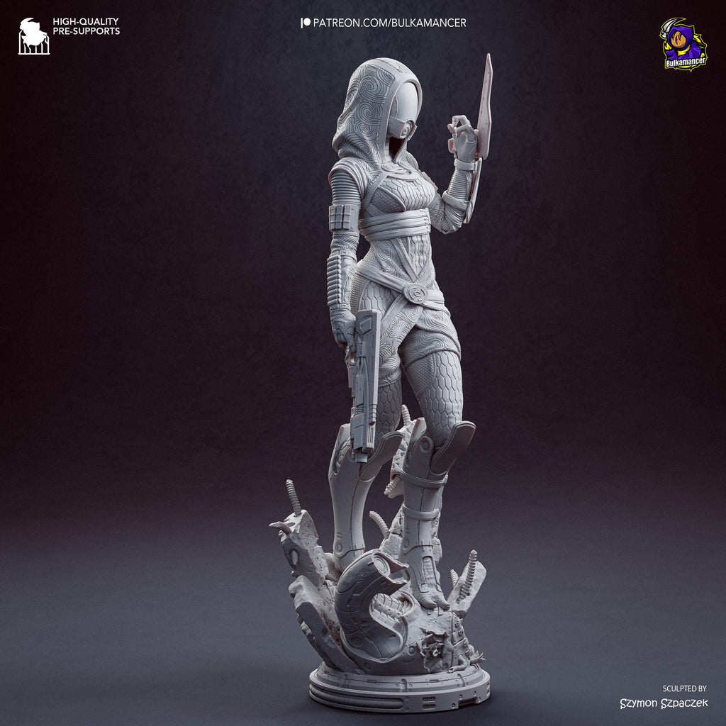 Pilgrim Starfarer - Masked Sci-fi Alien Galaxy Tali’zorah Vas Normandy Resin Figure 16K