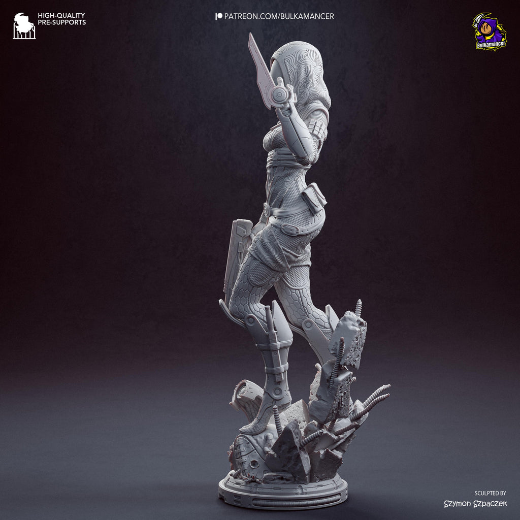 Pilgrim Starfarer - Masked Sci-fi Alien Galaxy Tali’zorah Vas Normandy Resin Figure 16K